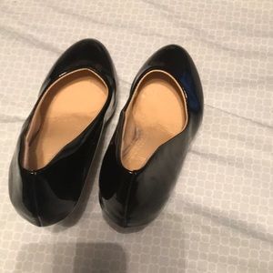 Black heels never worn